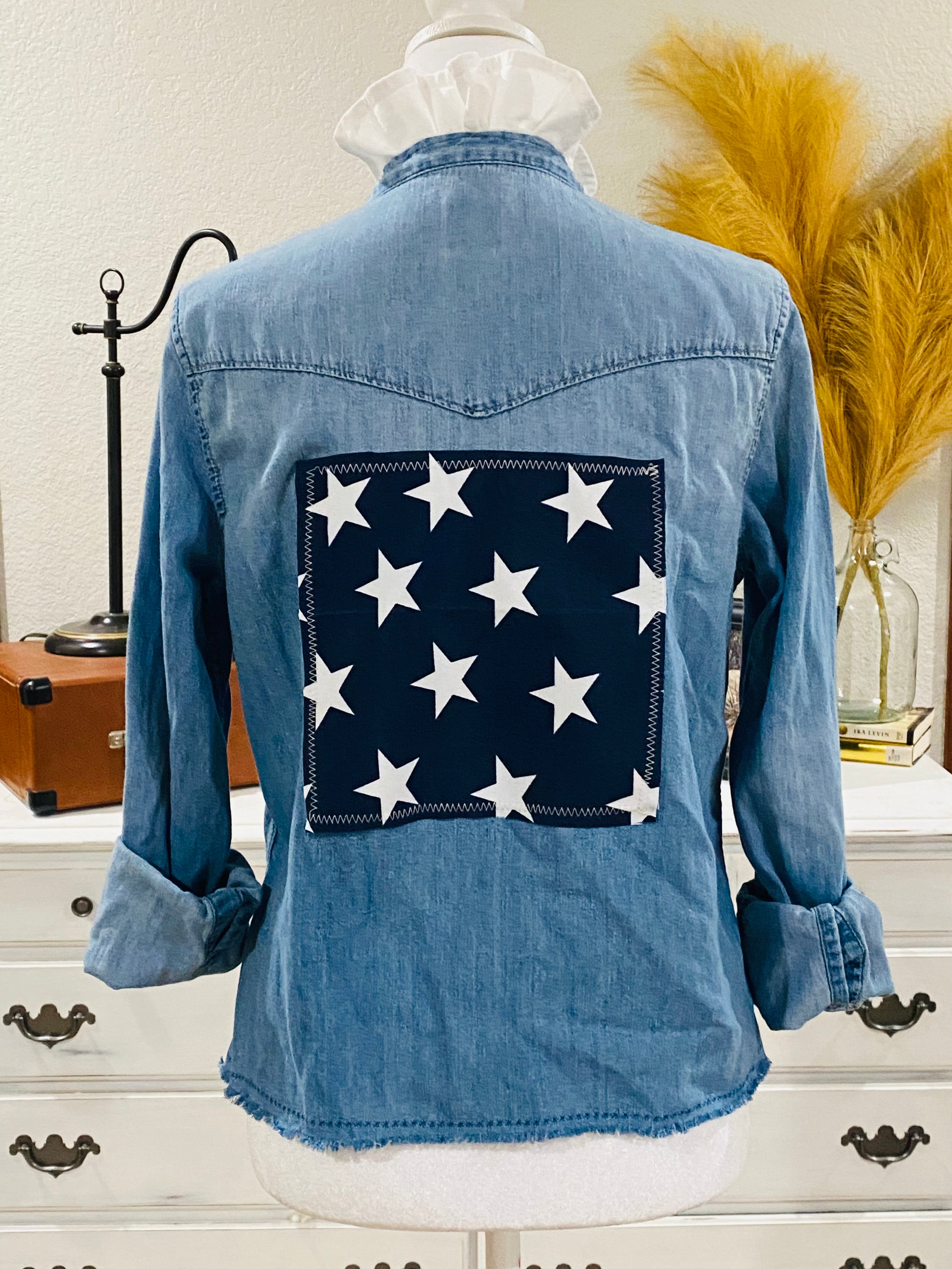 Americana Raw Hem~ Small🇺🇸