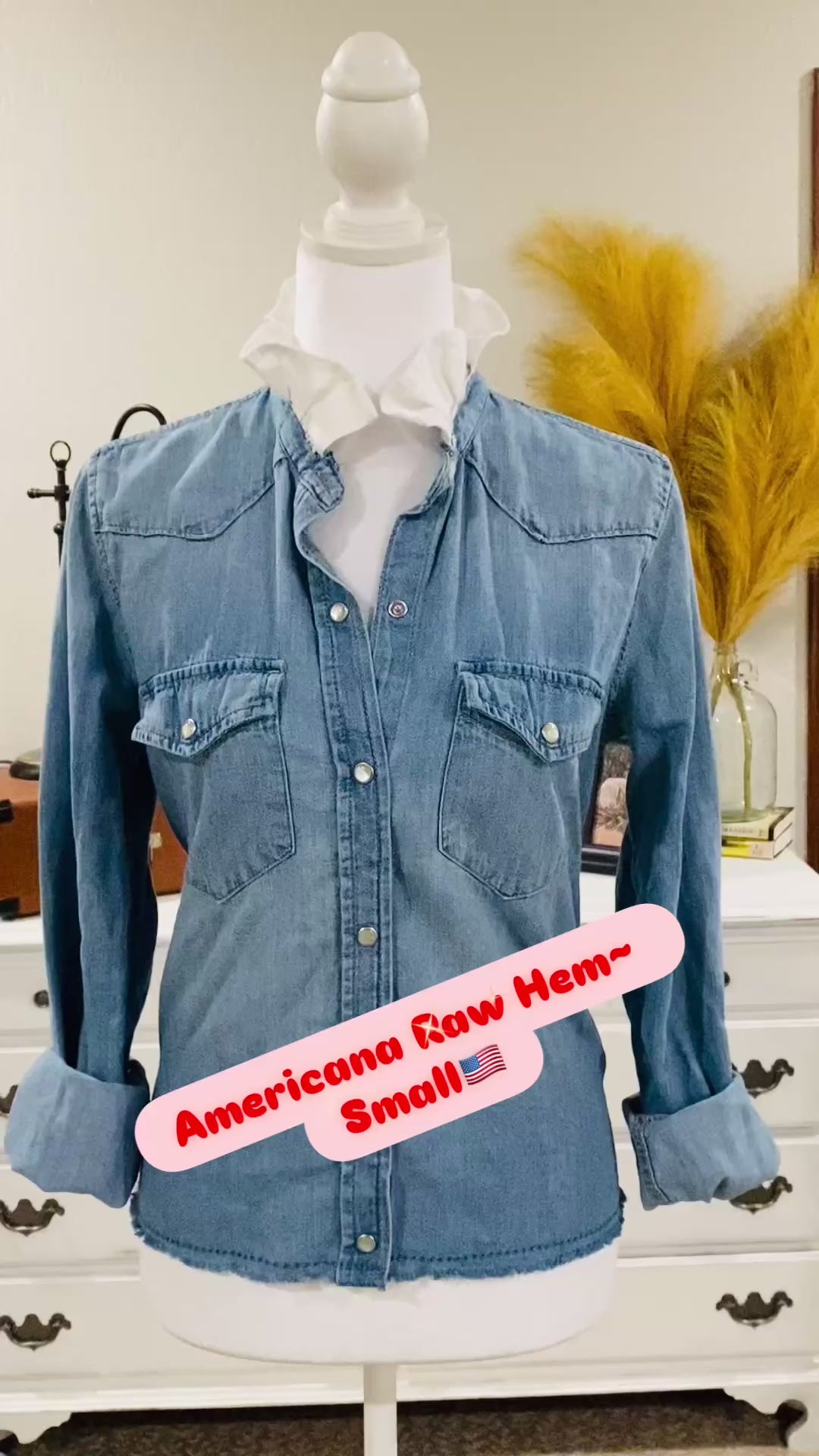 Americana Raw Hem~ Small🇺🇸